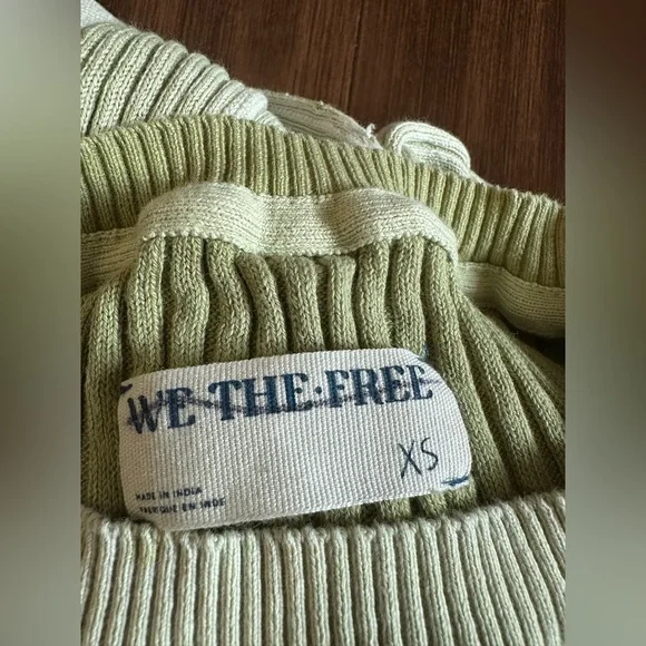 Free People we the free Between The Lines Rib Jumper Sweater Sz XS light green - Picture 2 of 8